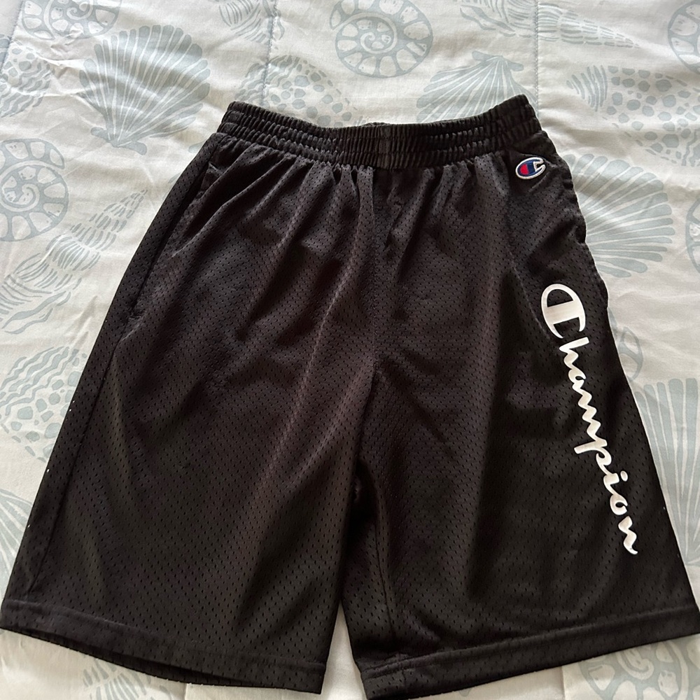 CHAMPION shorts, size L BUNDLE - Picture 6 of 8
